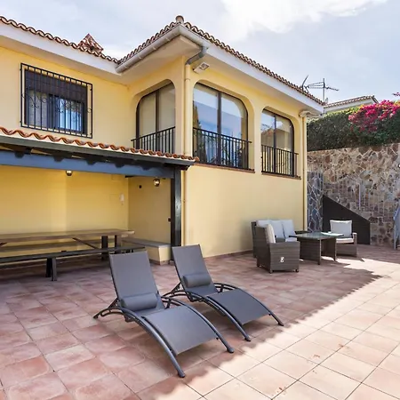 Home2book Charming Haven Bbq & Pool, Chalé La Orotava